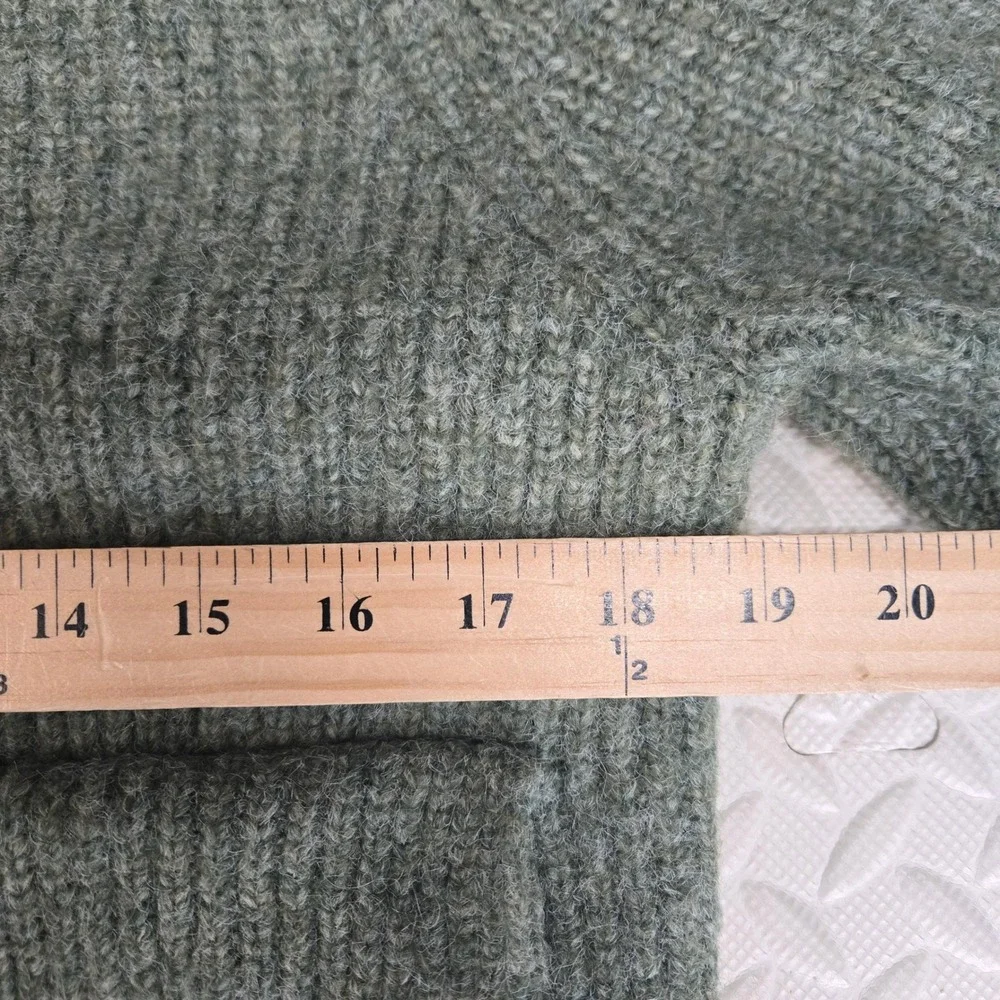Christian Lacroix Womens Sage Green Ribbed Knit Cropped Cardigan‎ Sweater Large